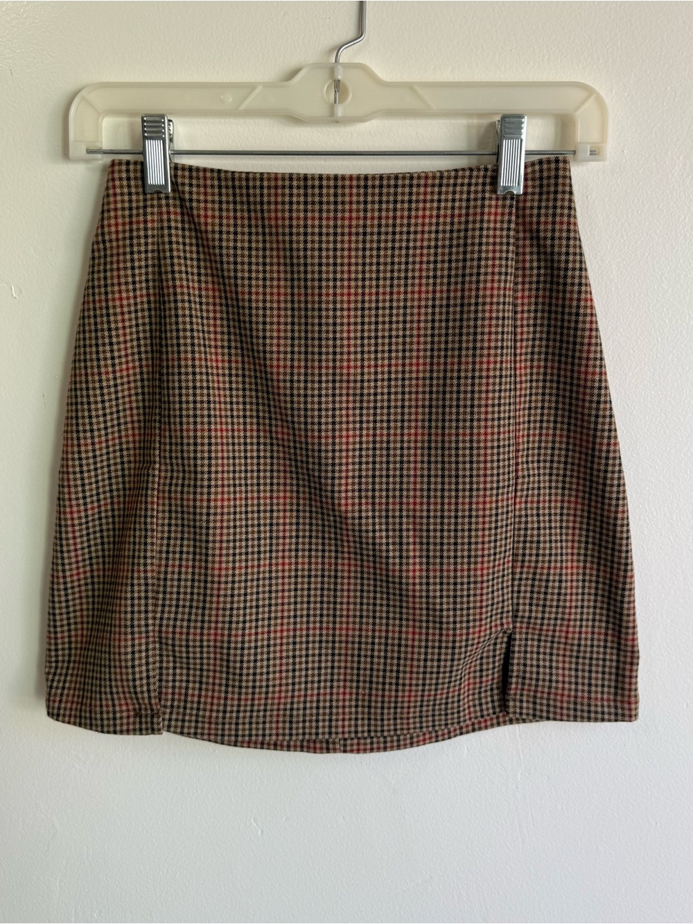 Brandy Melville John Galt Preppy Brown Red Plaid Side Slit Mini Skirt size XS